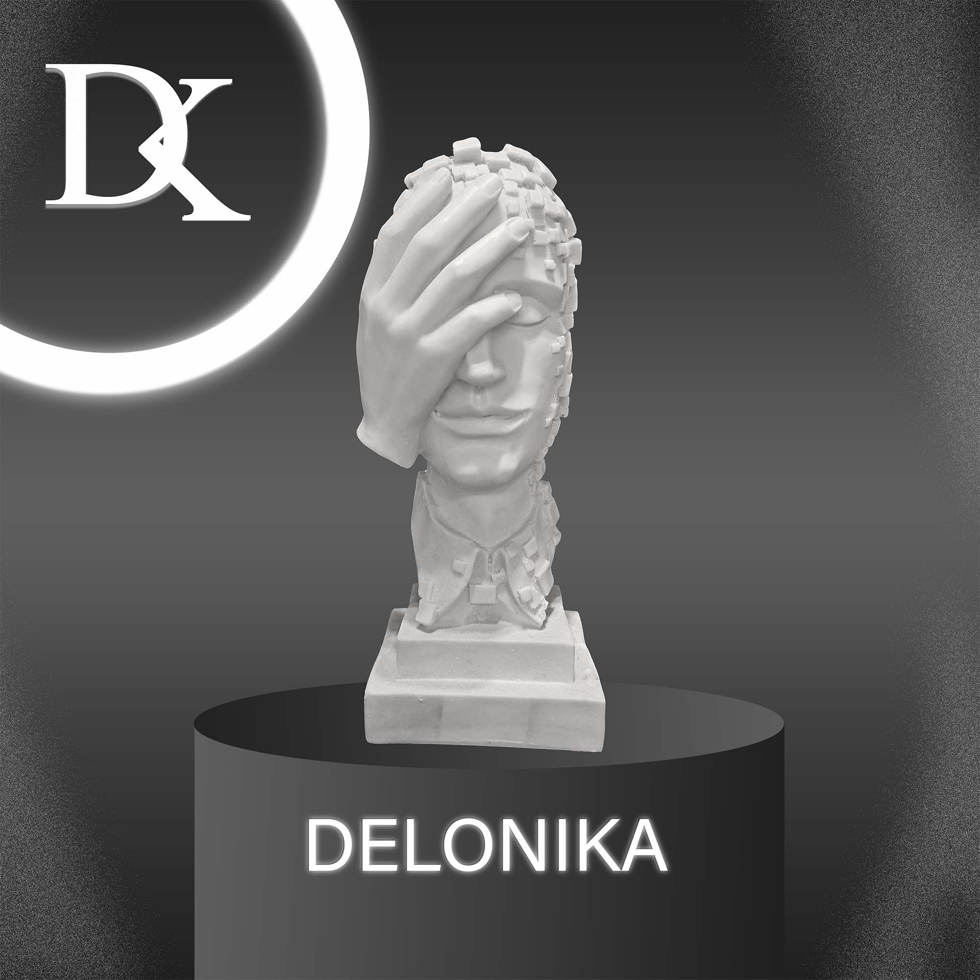 مجسمه هنری دست بر صورت